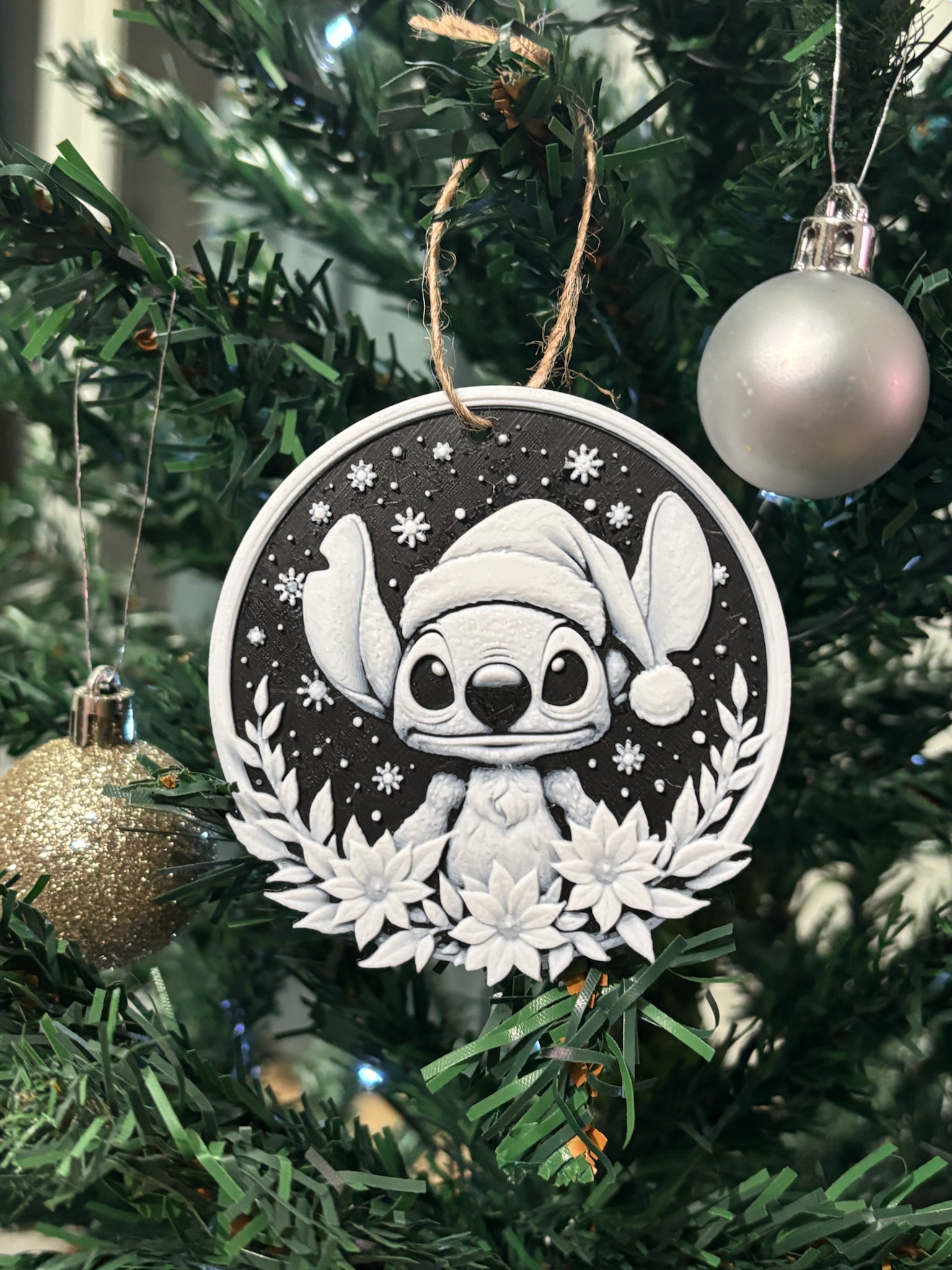 Stich navideño para árbol